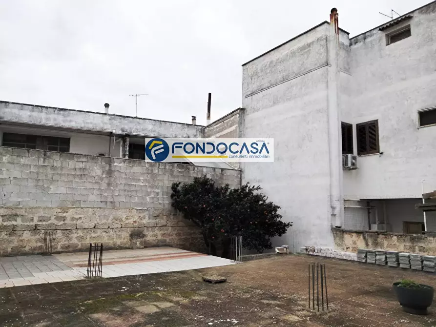 casa indipendente in vendita ad Arnesano