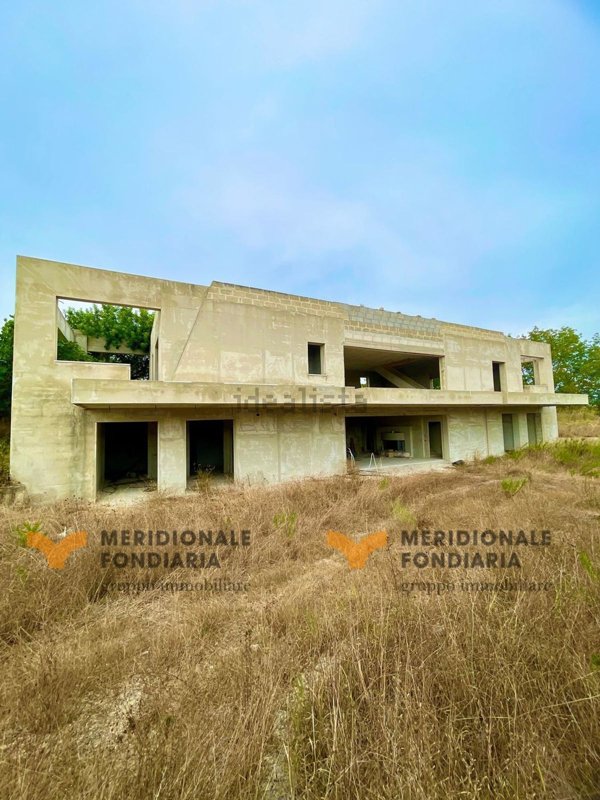 casa indipendente in vendita ad Arnesano