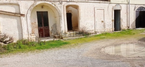 casa indipendente in vendita ad Arnesano