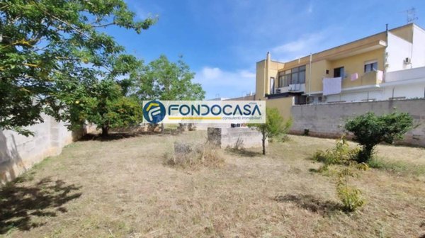casa indipendente in vendita ad Arnesano