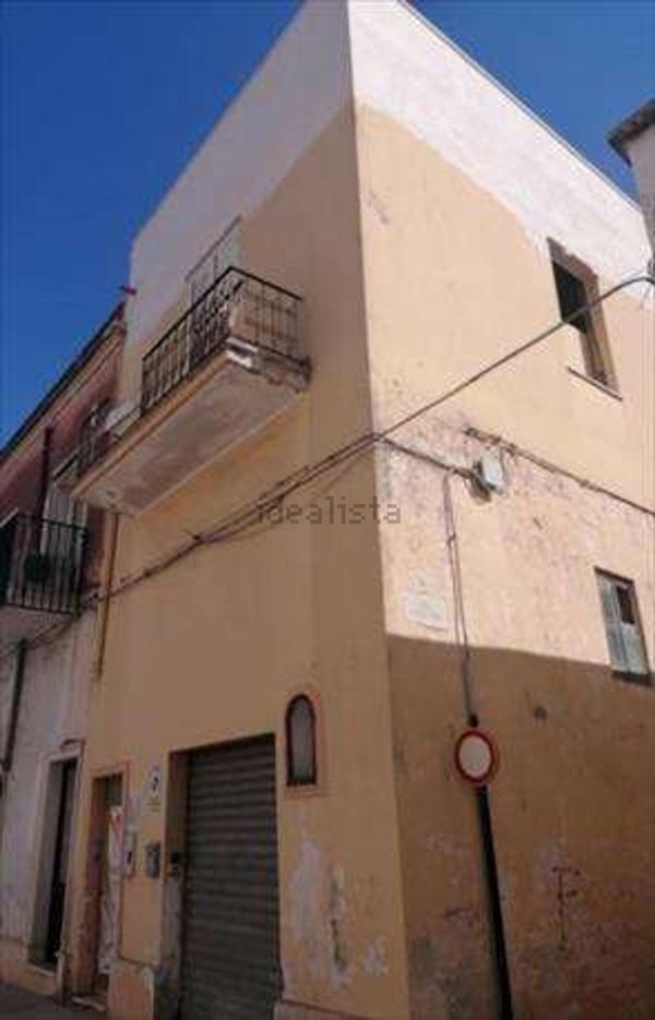 casa indipendente in vendita ad Arnesano