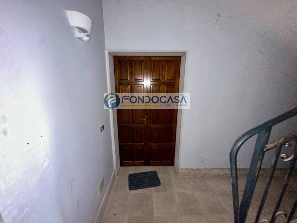 locale di sgombero in vendita ad Arnesano