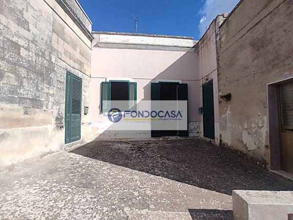 casa indipendente in vendita ad Arnesano
