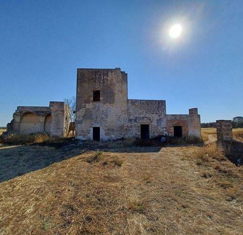 casa indipendente in vendita ad Arnesano