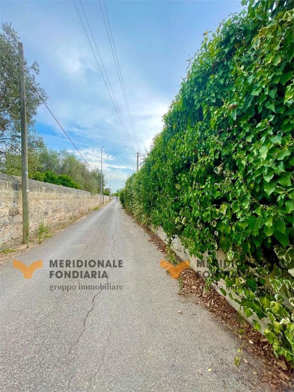 casa indipendente in vendita ad Arnesano