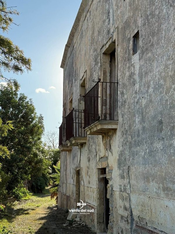 casa indipendente in vendita ad Arnesano