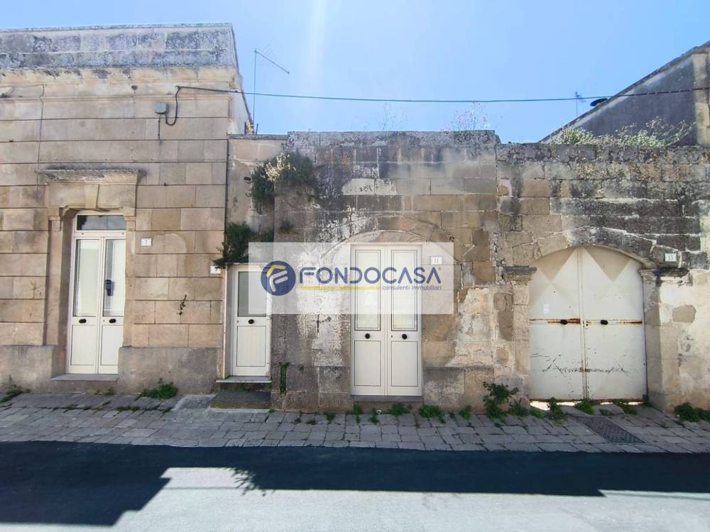 casa indipendente in vendita ad Arnesano