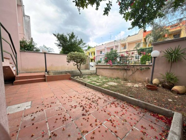 casa indipendente in vendita ad Arnesano