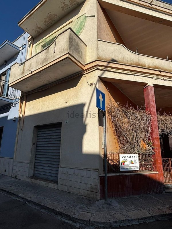 casa indipendente in vendita ad Arnesano