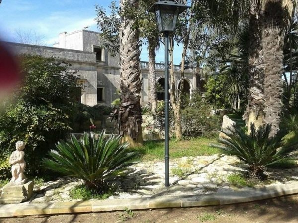 casale in vendita ad Arnesano