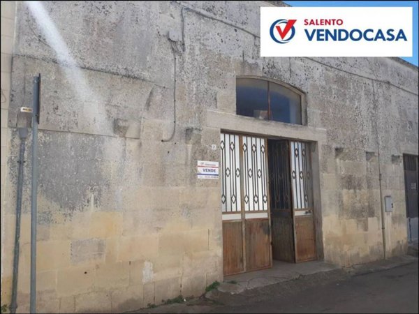 casa indipendente in vendita a Bagnolo del Salento