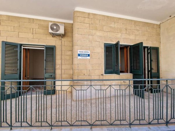 casa indipendente in vendita a Bagnolo del Salento