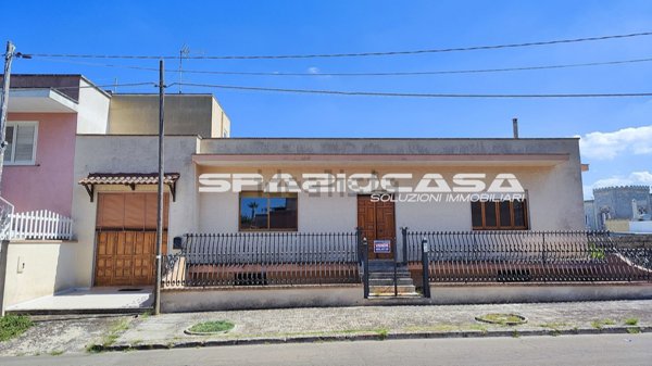 casa indipendente in vendita a Bagnolo del Salento
