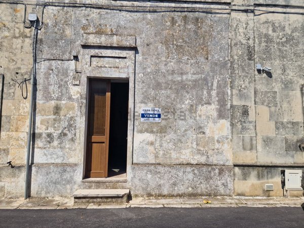 casa indipendente in vendita a Bagnolo del Salento