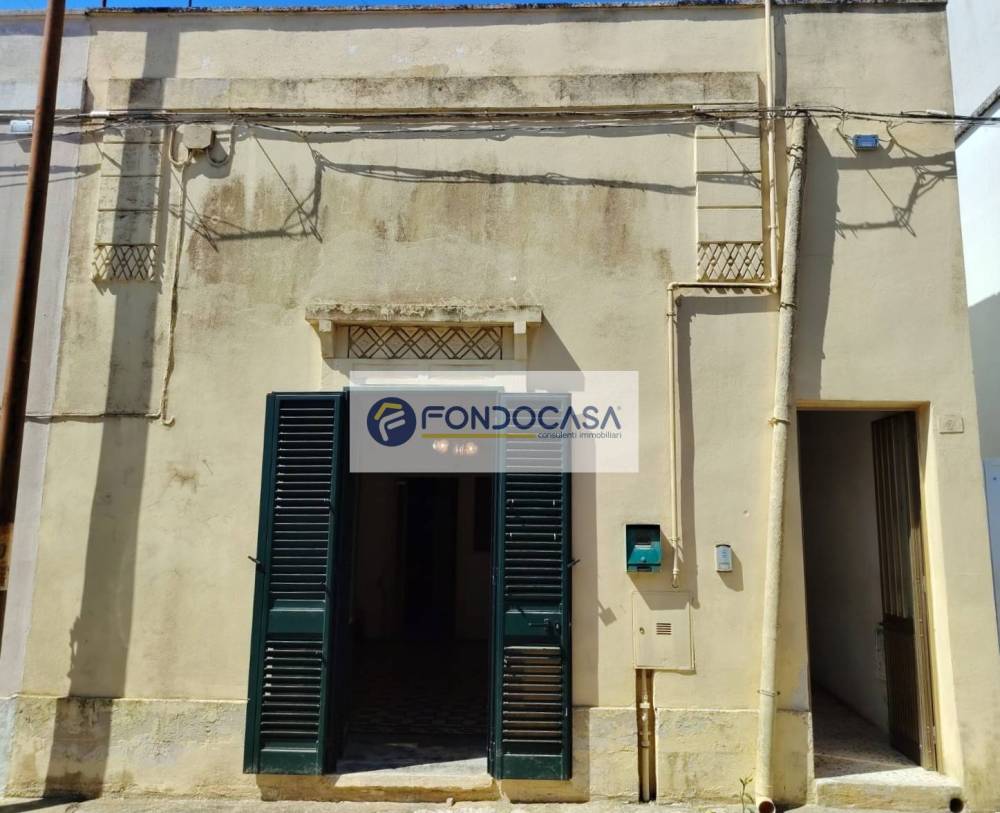 casa indipendente in vendita a Bagnolo del Salento
