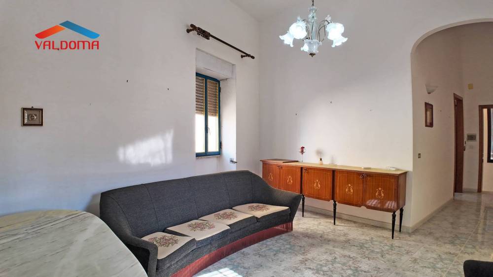 casa indipendente in vendita a Bagnolo del Salento