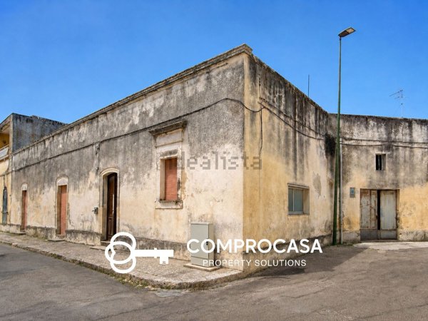 casa indipendente in vendita a Bagnolo del Salento