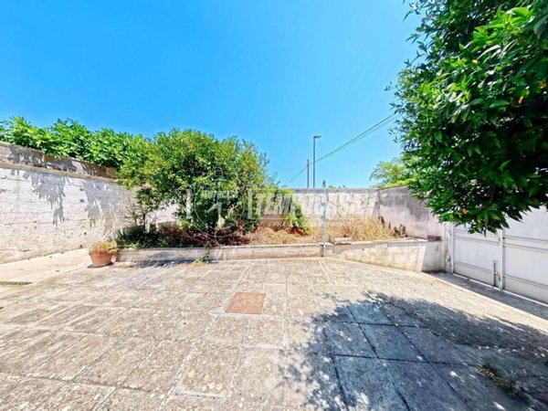 casa indipendente in vendita a Bagnolo del Salento