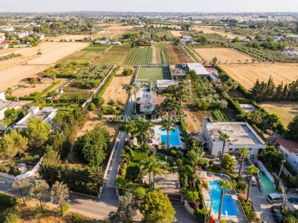 casa indipendente in vendita a Bagnolo del Salento