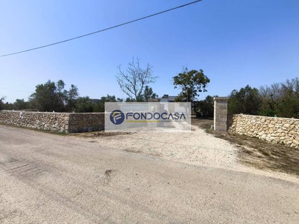 casa indipendente in vendita a Bagnolo del Salento