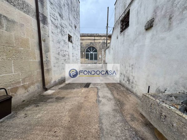 casa indipendente in vendita a Bagnolo del Salento