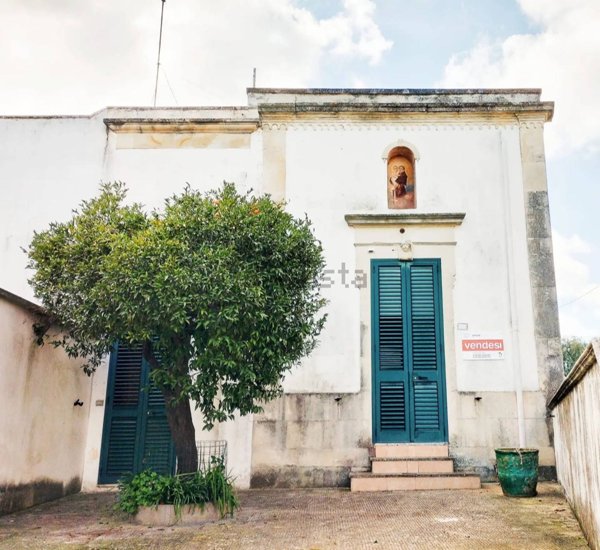 casa indipendente in vendita a Botrugno