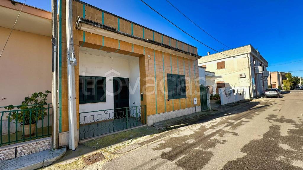 casa indipendente in vendita a Botrugno