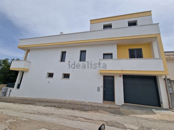 casa indipendente in vendita a Botrugno