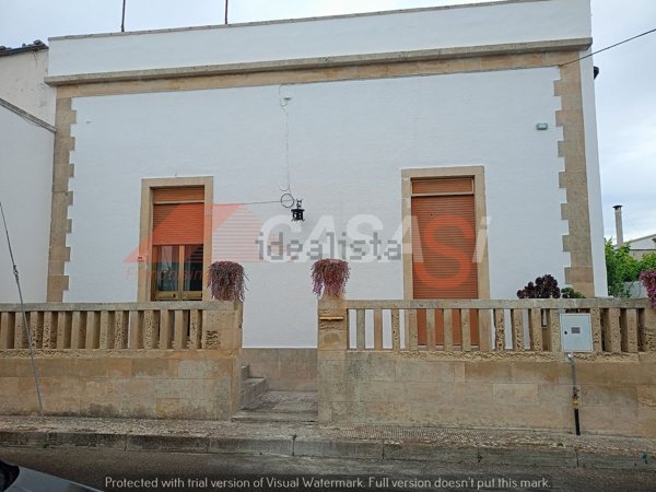 casa indipendente in vendita a Botrugno