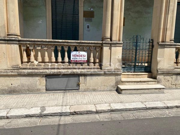 casa indipendente in vendita a Calimera