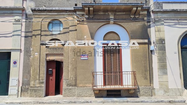 casa indipendente in vendita a Calimera