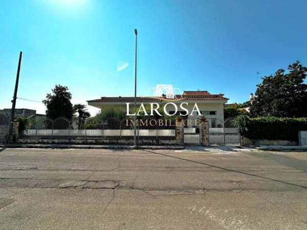 casa indipendente in vendita a Calimera