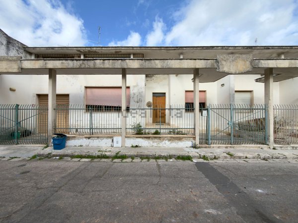 casa indipendente in vendita a Calimera