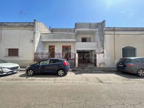 casa indipendente in vendita a Calimera