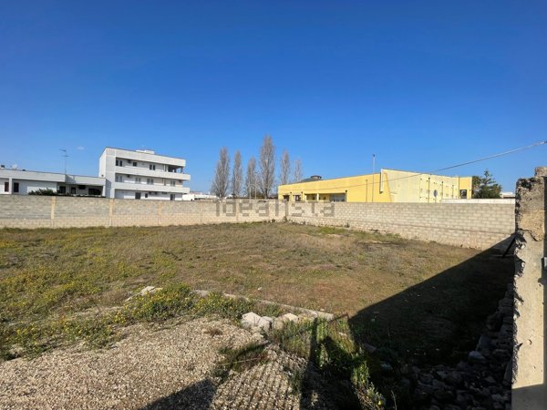 casa indipendente in vendita a Calimera