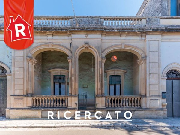casa indipendente in vendita a Calimera