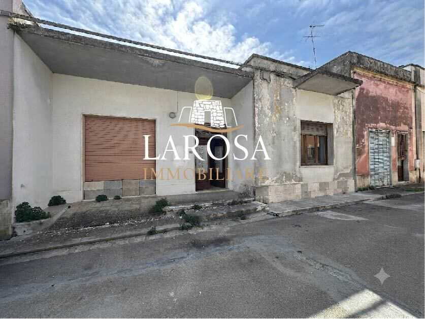 casa indipendente in vendita a Calimera
