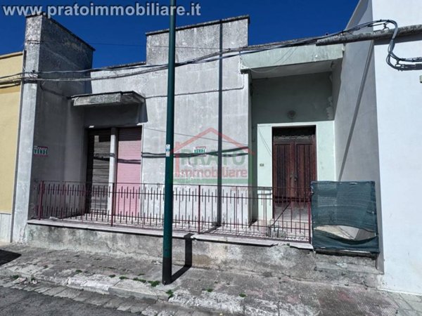 casa indipendente in vendita a Campi Salentina
