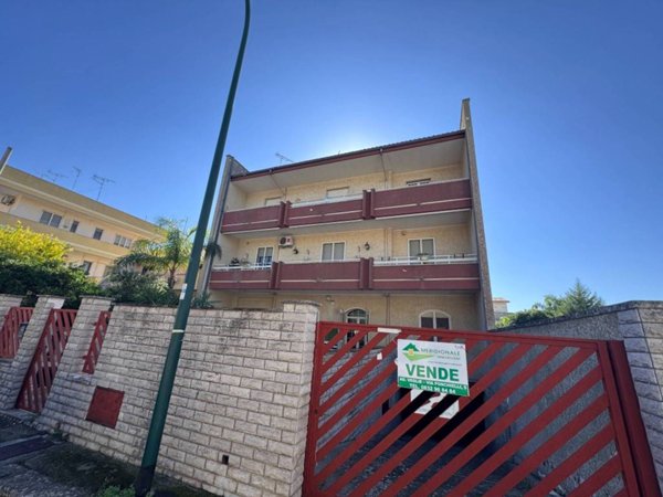appartamento in vendita a Campi Salentina