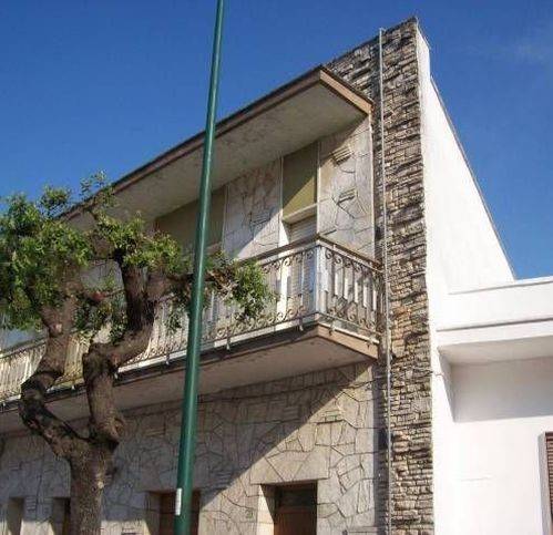 appartamento in vendita a Campi Salentina