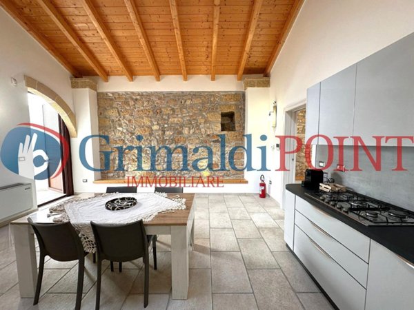 casa indipendente in vendita a Campi Salentina