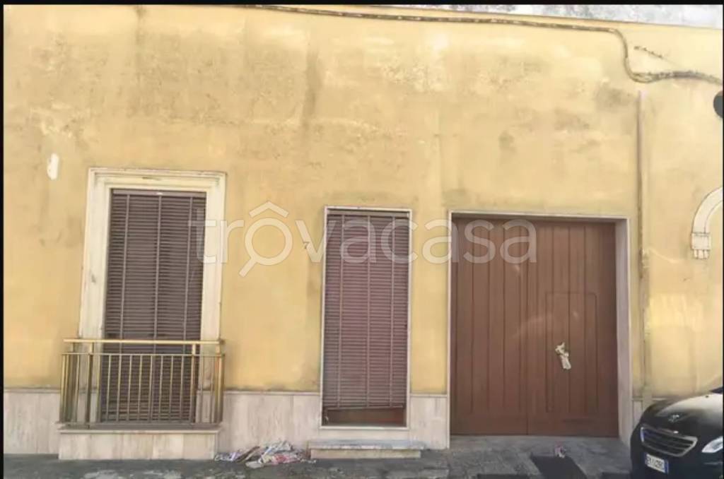 casa indipendente in vendita a Campi Salentina