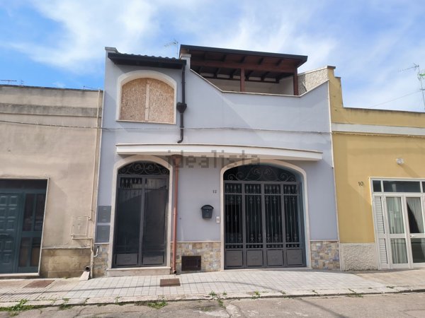 appartamento in vendita a Campi Salentina