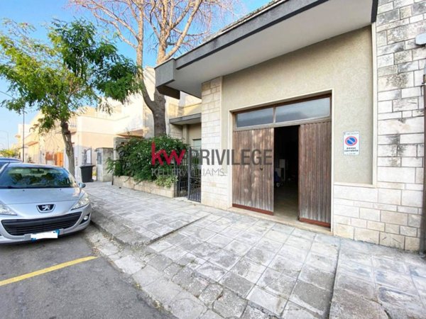 casa indipendente in vendita a Campi Salentina