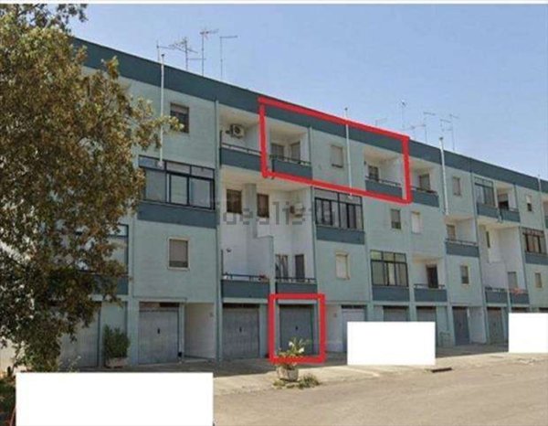 appartamento in vendita a Campi Salentina
