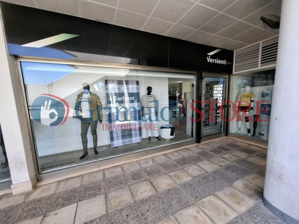 casa indipendente in vendita a Campi Salentina