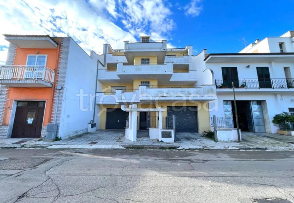 appartamento in vendita a Campi Salentina
