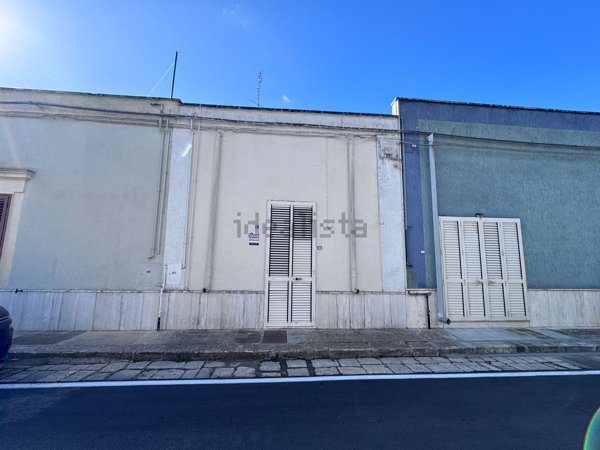 casa indipendente in vendita a Campi Salentina