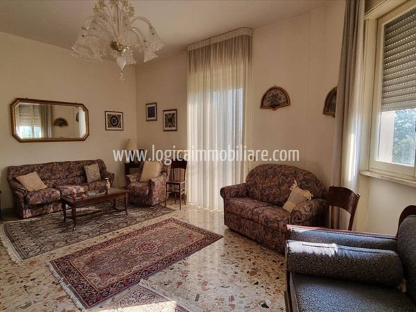 appartamento in vendita a Campi Salentina