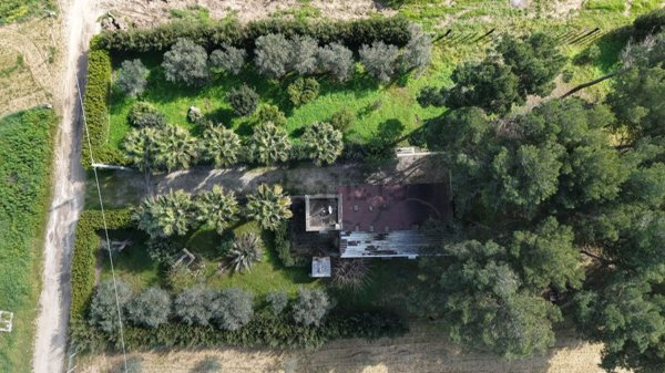 appartamento in vendita a Campi Salentina